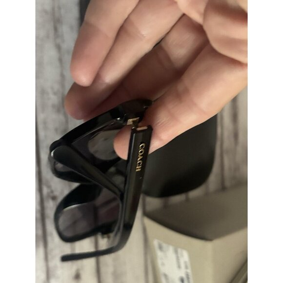 Coach Sunglasses OHC8433U Black Grey Gradient With Case NEW - Picture 5 of 8